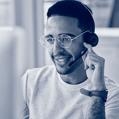 contingent-hiring-man-on-phone-with-headset